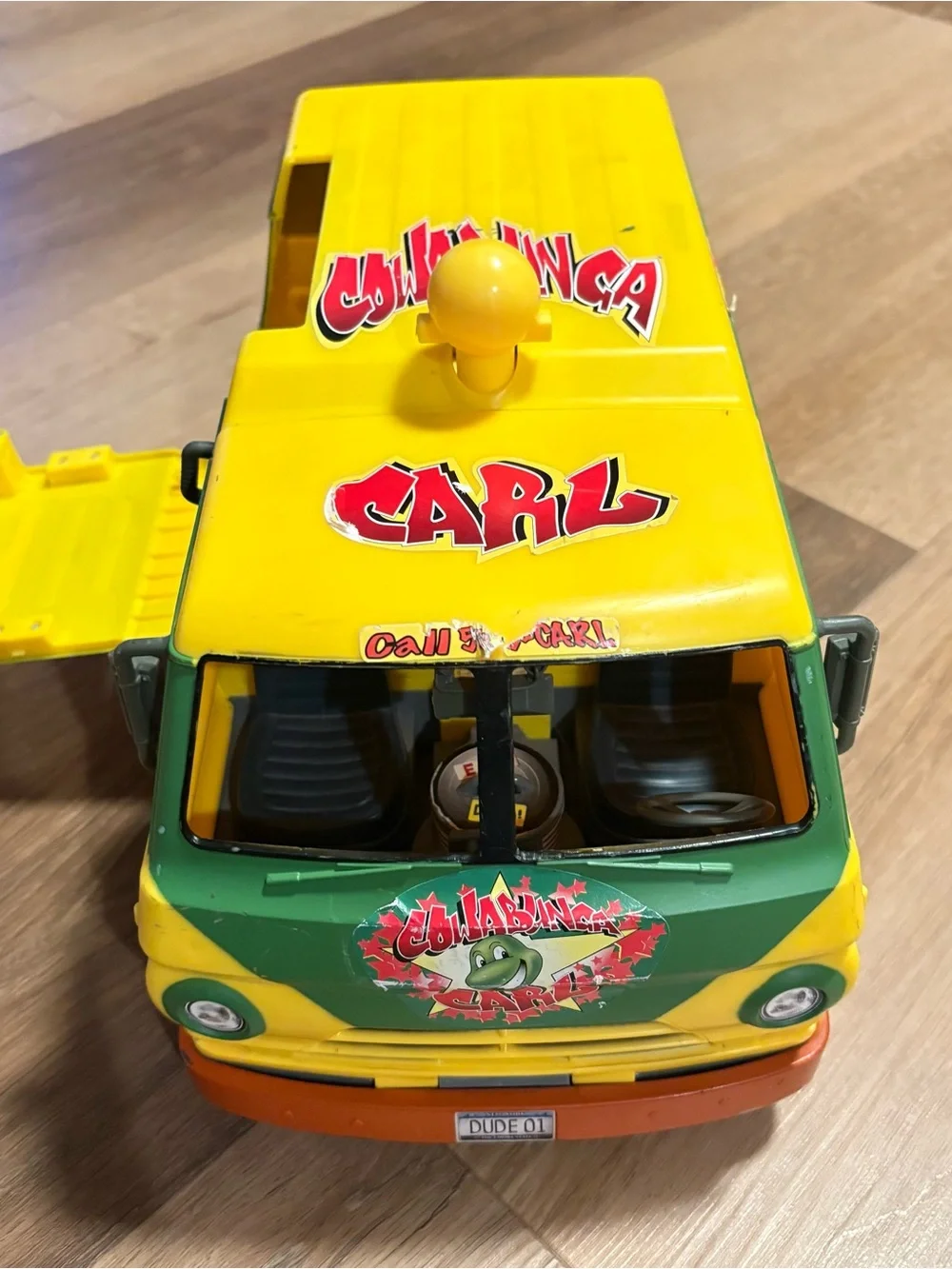 Vintage 2006 TMNT Cowabunga Carl Pizza Party Van - Playmates Toys
